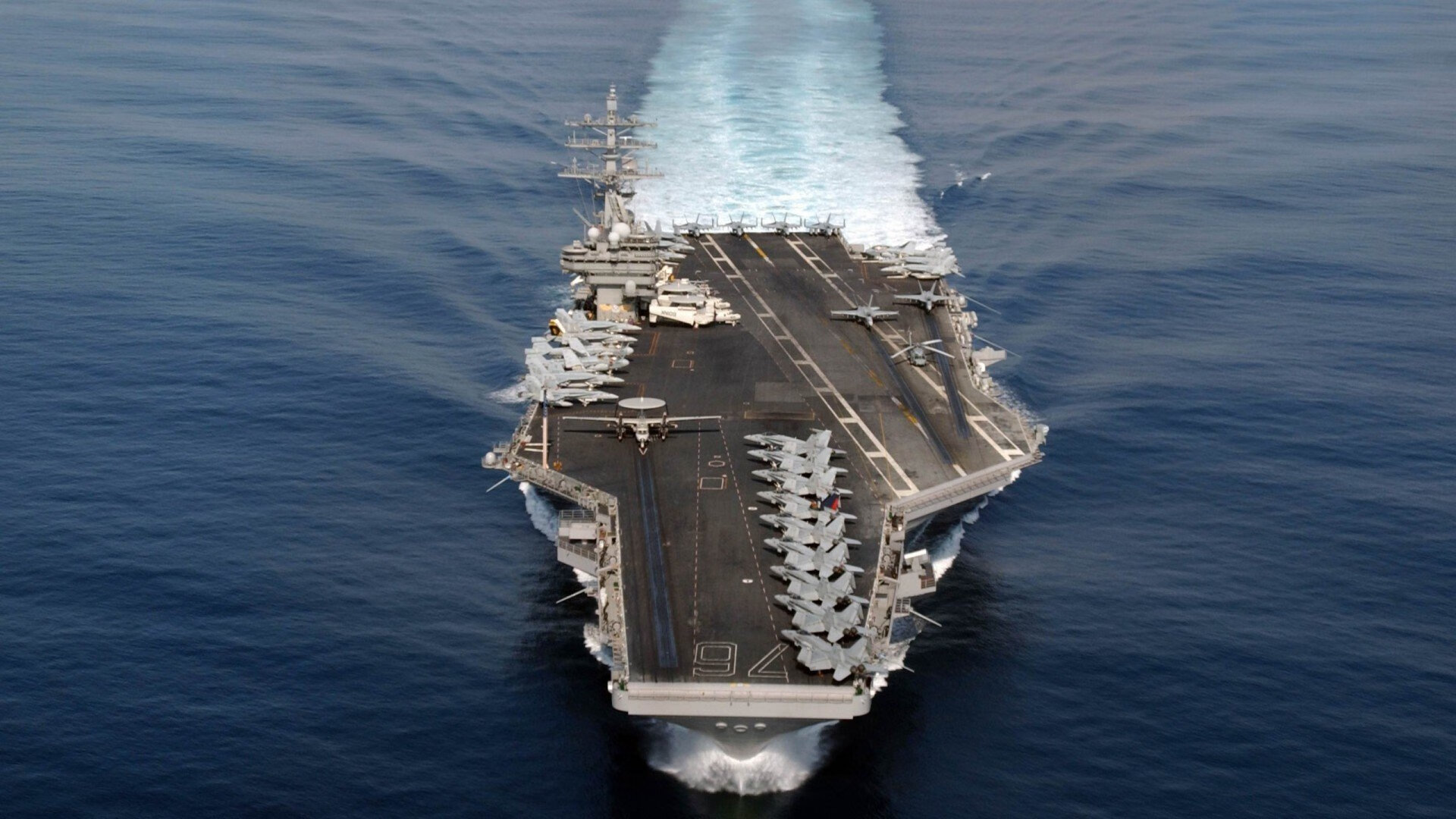 美国女篮在奥运会决赛中击退强敌,成功卫冕