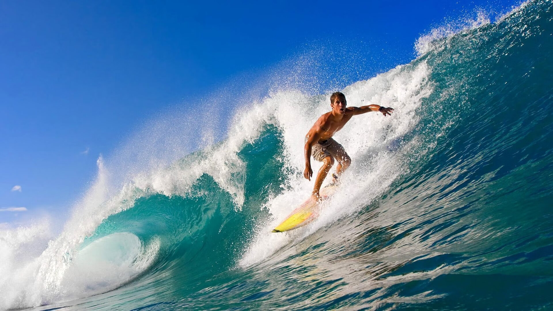 世界少年游泳节 12岁小将200米自刷新赛事年龄组纪录